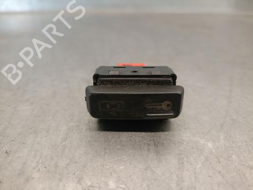 Used Switch Switch VW TRANSPORTER T5 Bus (7HB, 7HJ, 7EB, 7EJ) 1.9 TDI (102 hp) 33019222 33019222