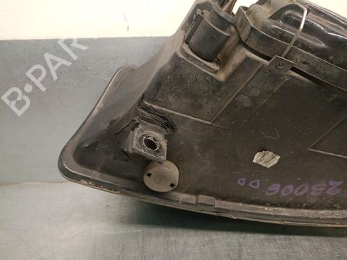 Right headlight SEAT LEON (1M1) 1.9 TDI | BP26948471C29 