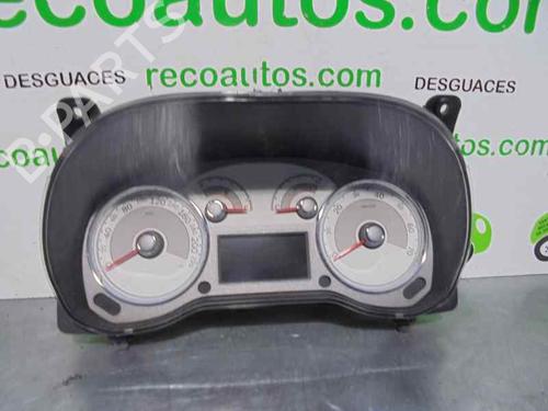 Used Instrument cluster FIAT LINEA (323_, 110_) 1.4 T-Jet (323AXC1A) (120 hp) 2335404