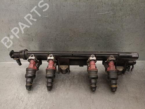 Rail D'Injecteurs RENAULT CLIO II (BB_, CB_) 1.2 (BB0A, BB0F, BB10, BB1K, BB28, BB2D, BB2H, CB0A,... (58 hp) 31630607