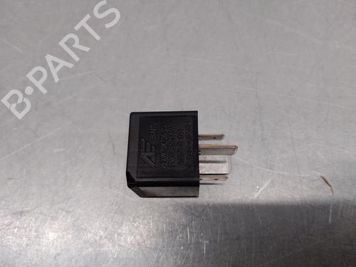 Used Electronic module SEAT TOLEDO II (1M2) 1.9 TDI (110 hp) 15982252