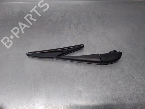 Used Rear windshield wiper arm TOYOTA AURIS (_E18_) 1.8 Hybrid (ZWE186_, ZWE186R) (136 hp) 15408267
