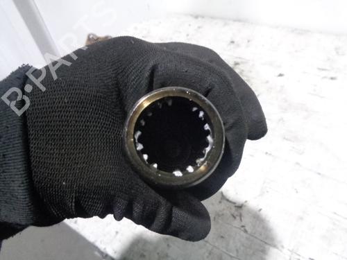 Driveshaft SUZUKI GRAND VITARA I Open Off-Road Vehicle (GT)  | BP13033140M37 