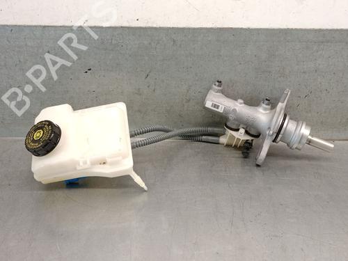 Used Brake master cylinder MERCEDES-BENZ V-CLASS (W447) V 250 CDI / d (447.811, 447.813, 447.815) (190 hp) 27610707