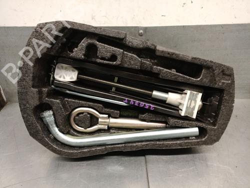 Otra Otra SEAT IBIZA IV (6J5, 6P1) 1.4 (85 hp) 36165869 36165869