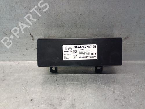 Used Electronic module CITROËN DS5 2.0 HDi 200 Hybrid4 All-wheel Drive (200 hp) 27997879