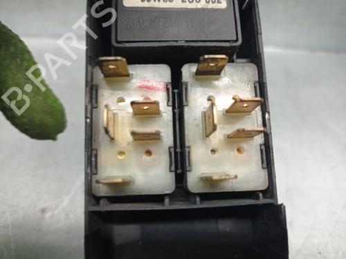 Left front window switch MERCEDES-BENZ VITO Van (W638) 110 CDI 2.2 (638.094) | BP31882716I27