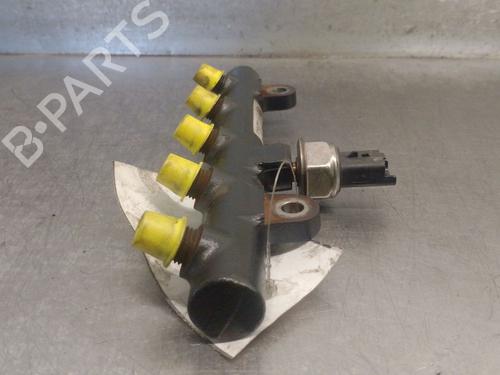 Injection rail PEUGEOT 308 CC (4B_) 2.0 HDi | BP38016635M98 - Image 4