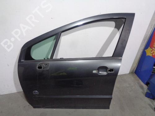 Used Left front door PEUGEOT 308 SW I (4E_, 4H_) 1.6 16V (120 hp) 11929647