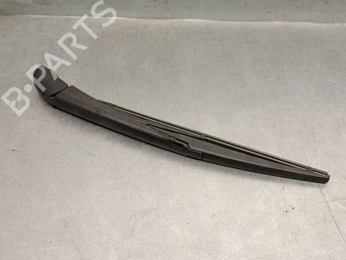 Used Rear windshield wiper arm TOYOTA YARIS CROSS (MXP_) 1.5 Hybrid All-wheel Drive (MXPJ15) (116 hp) 27555733