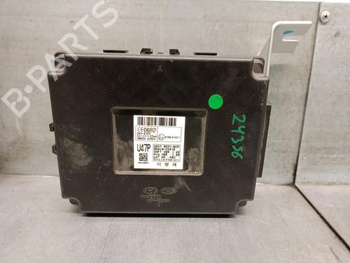 Module électronique KIA SORENTO III (UM) 2.2 CRDi (200 hp) 31862427