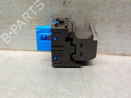 Hand brake PEUGEOT 3008 II SUV (MC_, MR_, MJ_, M4_) 1.2 THP/ PureTech 130 (MRHNSM, MRHNSU, MRHNSJ, MRHNYW,... | BP24497919I18 