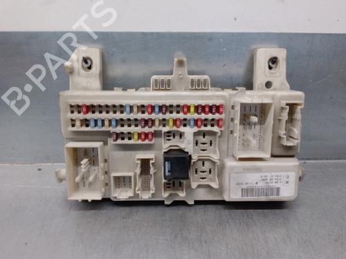 Używane Skrzynka bezpieczników FORD FOCUS II (DA_, HCP, DP) 1.8 TDCi (115 hp) 20267015