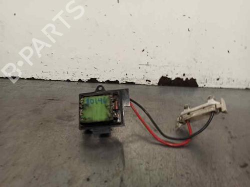 Used Heater resistor TOYOTA YARIS (_P1_) 1.3 (NCP10, SCP12_) (86 hp) 11668081