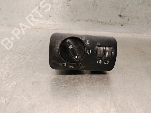 Used Headlight switch Headlight switch 37992207 37992207