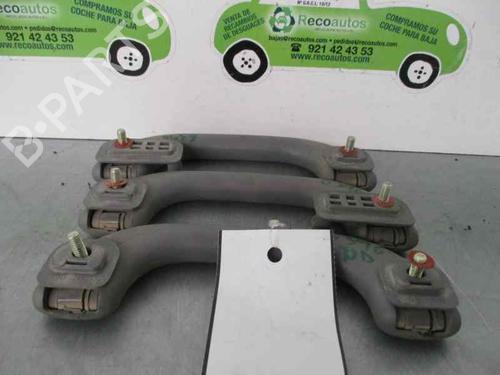 Used Front right interior door handle HYUNDAI MATRIX (FC) 1.6 (103 hp) 3216553