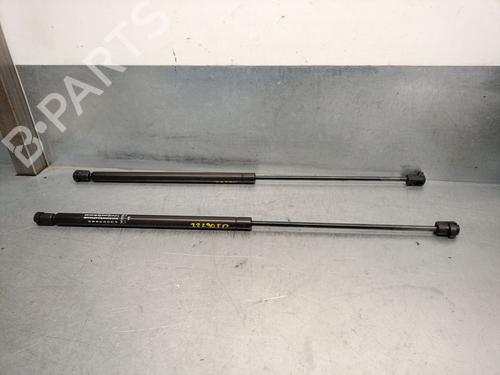 Used Tailgate lift support CITROËN SAXO (S0, S1) 1.4 VTS (75 hp) 24155447