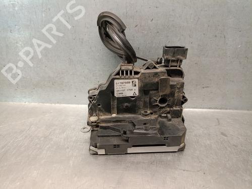 Serratura posteriore sinistra Serratura posteriore sinistra FIAT GRANDE PUNTO (199_) 1.3 D Multijet (199.AXD11, 199.AXD1A, 199.AXD1B,... (90 hp) 37245768 37245768