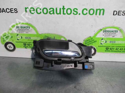 Used Front right interior door handle PEUGEOT 407 (6D_) 2.2 (6D3FZE, 6D3FZH) (158 hp) 3217694