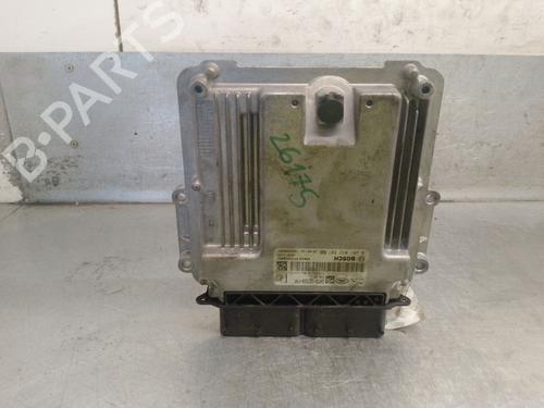 engine-control-unit-ecu-jaguar-xe-x760-2015-38509976 main image