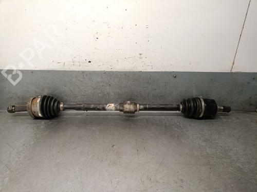 Used Right front driveshaft KIA SPORTAGE II (JE_, KM_) 2.0 i 16V (141 hp) 32372592