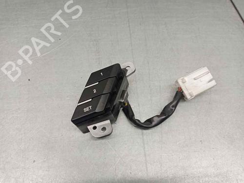 Used Switch Switch 12189796 12189796