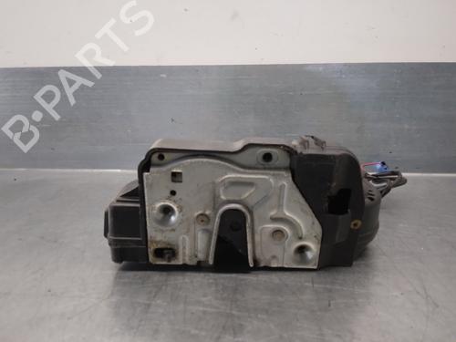 Serrure arrière droite MERCEDES-BENZ C-CLASS (W203) [2000-2007]  13754605