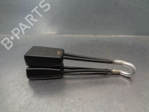 Used Seat buckle SEAT LEON (1M1) 1.9 TDI (110 hp) 17704764