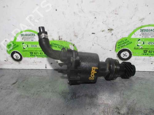 Used Vacuum pump SEAT CORDOBA Vario (6K5) [1996-2002]  2674262