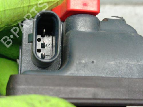 Fuel door actuator MERCEDES-BENZ GLC (X253) 200 d 4-matic (253.916) | BP30179156E18