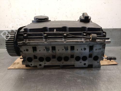Used Cylinder head Cylinder head 39072174 39072174