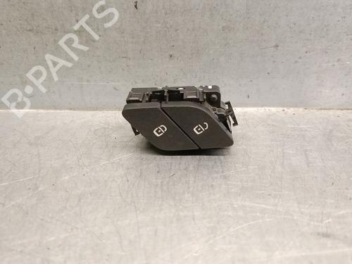 Used Switch MERCEDES-BENZ A-CLASS (W177) A 180 d (177.003) (116 hp) 29935631