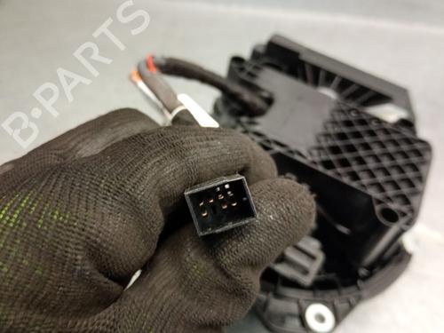 Tailgate handle VW GOLF VIII (CD1, DA1) 1.5 eHybrid | BP31888724C132