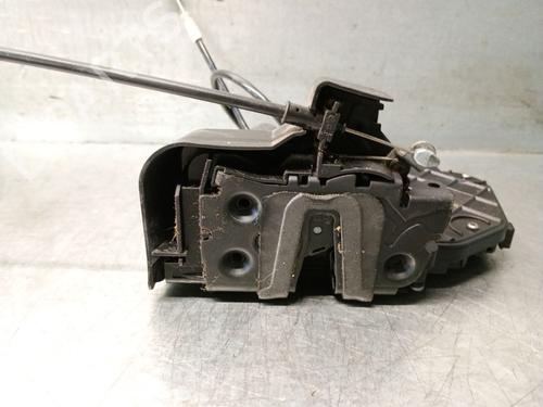 Front right lock LAND ROVER FREELANDER 2 (L359) 2.2 TD4 4x4 | BP28708974C97 