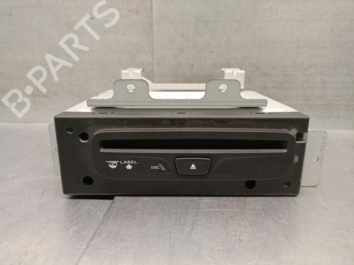 Used Radio Radio JEEP GRAND CHEROKEE IV (WK, WK2) 3.6 VVT 4x4 (290 hp) 32522414 32522414