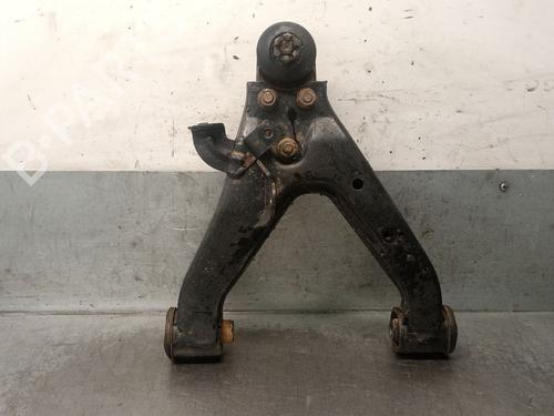 Used Right rear suspension arm MITSUBISHI PAJERO III (V7_W, V6_W) 3.2 Di-D (V68W) (160 hp) 32138219