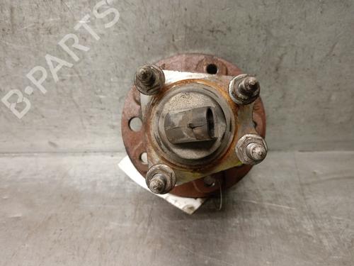 Fusée arrière droite Fusée arrière droite OPEL VECTRA B (J96) 2.0 i 16V (F19) (136 hp) 34252058 34252058