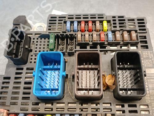 Fuse box PEUGEOT 508 I (8D_) 1.6 HDi | BP33760378E1 - Image 3