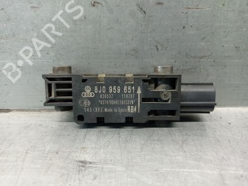 Used Electronic module AUDI A3 (8P1) 1.9 TDI (105 hp) 26910290
