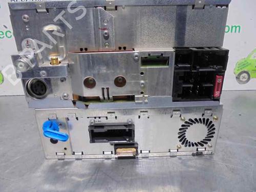 Radio MERCEDES-BENZ S-CLASS (W220, V220) S 320 CDI (220.026, 220.126) | BP2116398E6 