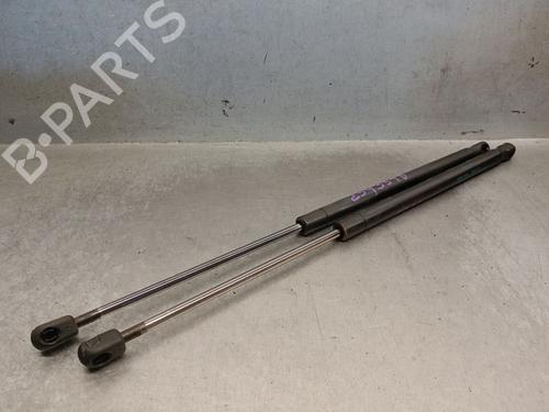 tailgate-lift-support-vw-eos-1f7-1f8-2006-2007-2008-2009-2010-2011-2012-2013-2014-2015-36996219 main image