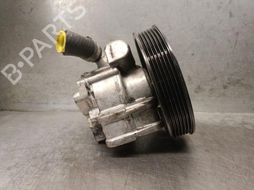 Used Steering pump MERCEDES-BENZ C-CLASS (W203) C 220 CDI (203.006, 203.008) (143 hp) 29154678