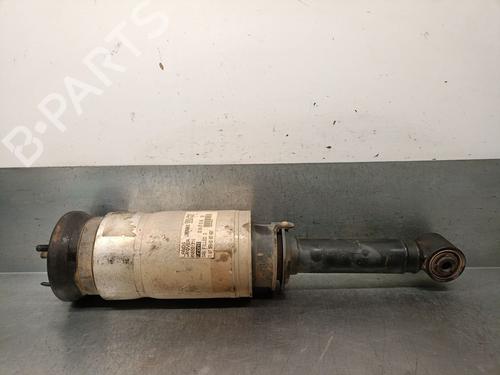 Used Right front shock absorber LAND ROVER RANGE ROVER SPORT I (L320) 2.7 D 4x4 (190 hp) 23259616