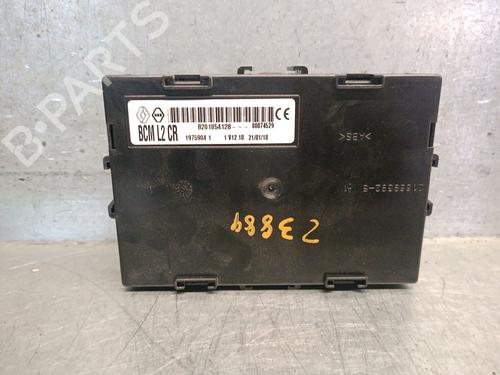 Used Electronic module RENAULT CLIO III (BR0/1, CR0/1) 1.5 dCi (C/BR0G, C/BR1G) (68 hp) 30538917