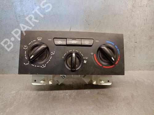 Used Climate control Climate control PEUGEOT EXPERT Van (VF3A_, VF3U_, VF3X_) 2.0 HDi 120 (120 hp) 40010429 40010429