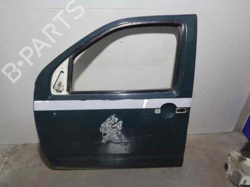 Used Left front door NISSAN PATHFINDER III (R51) 2.5 dCi (174 hp) 7475809
