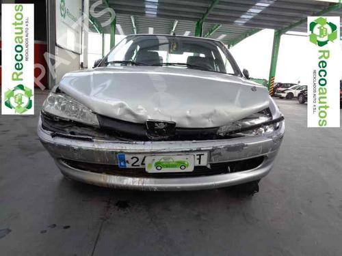 Right taillight PEUGEOT 306 (7B, N3, N5) 1.9 D | BP4871274C35 