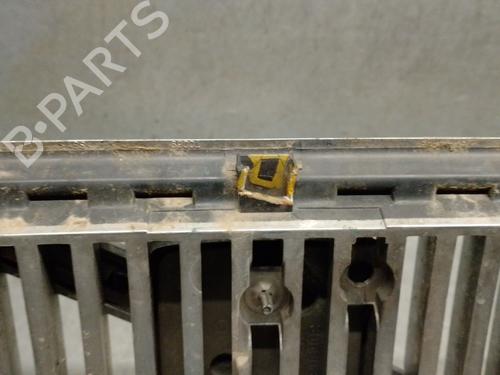 Grille VOLVO V40 Estate (645) 1.9 TD | BP29334583C40 