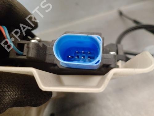 Rear left lock VW TOURAN (1T1, 1T2) 2.0 TDI | BP31623349C100 