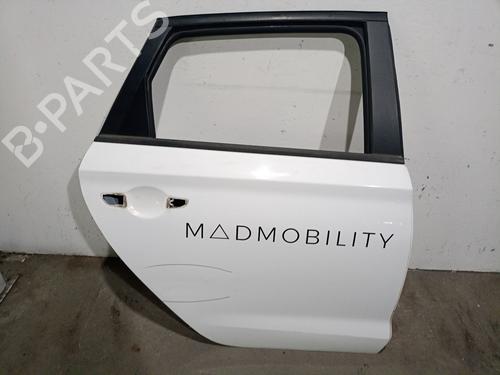 right-rear-door-hyundai-i30-estate-pde-2017-32529998 main image